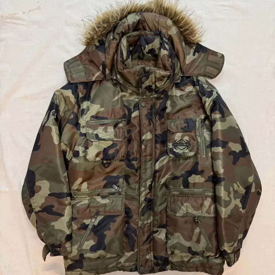 Sinprase military camo 푸퍼자켓