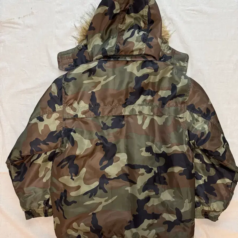 Sinprase military camo 푸퍼자켓