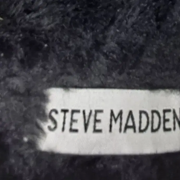 STEVE MADDEN  슬리퍼