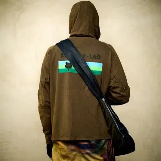 COS | 코스 Keyko Kostadinov Fox Lab Bag Black OS #키코코스타