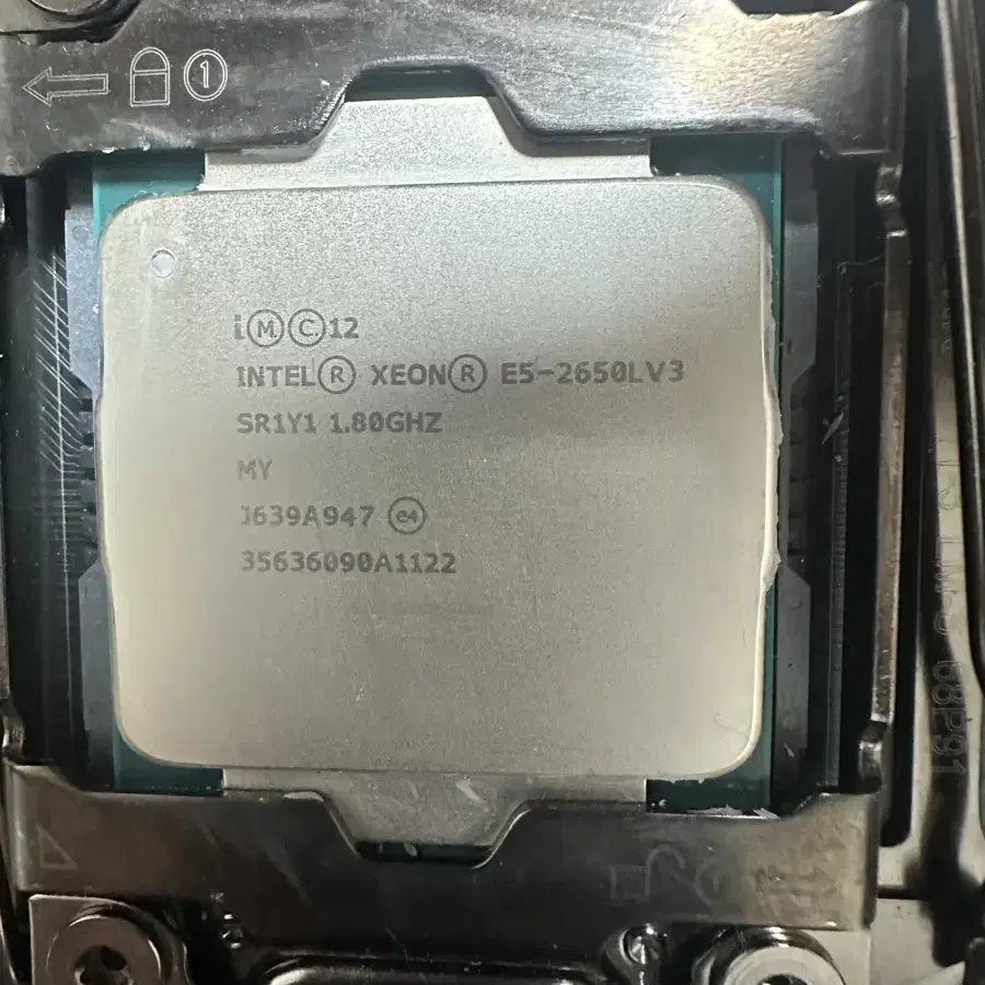 (택포)제온 E5-2650LV3 + ASRock X99 Fatal1ty