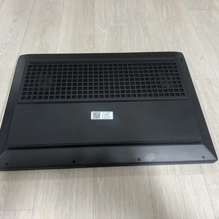 Hp 게이밍 노트북 8845HS 4060 16GB 512GB