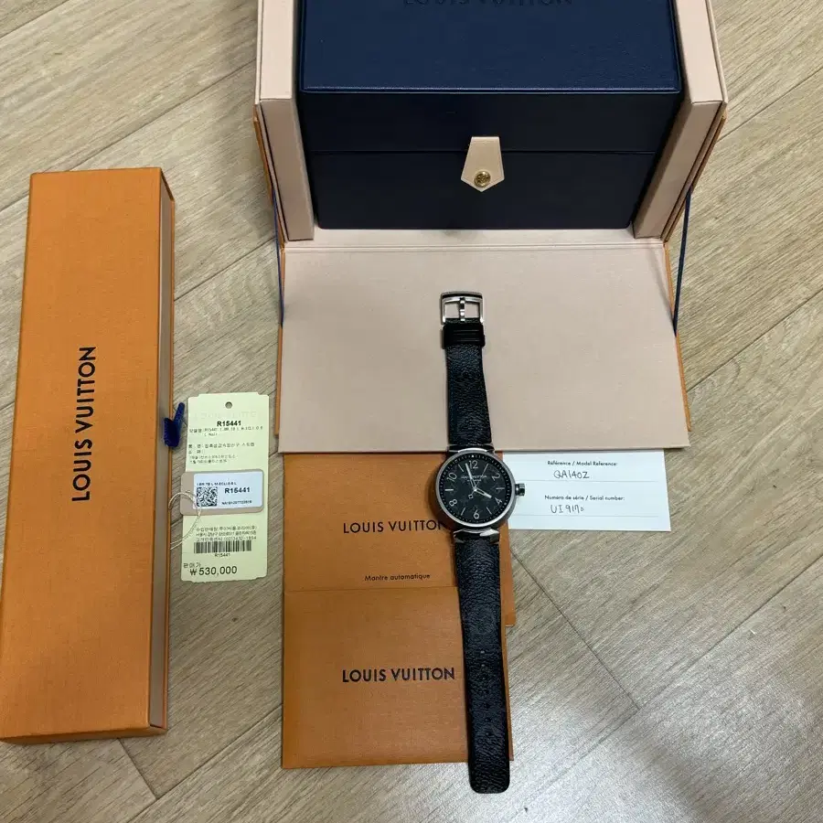 루이비통 시계 Tambour Monogram Eclipse QA140Z