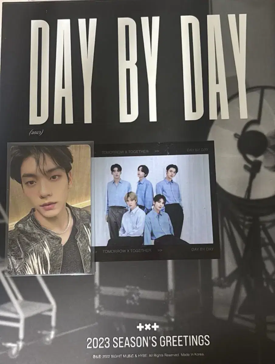 txt 2023 seasons greetings day by day + soobin photocard wts