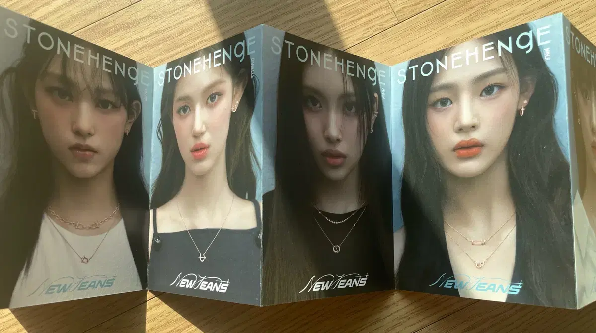 뉴진스 스톤헨지 카달로그북 stonehenge