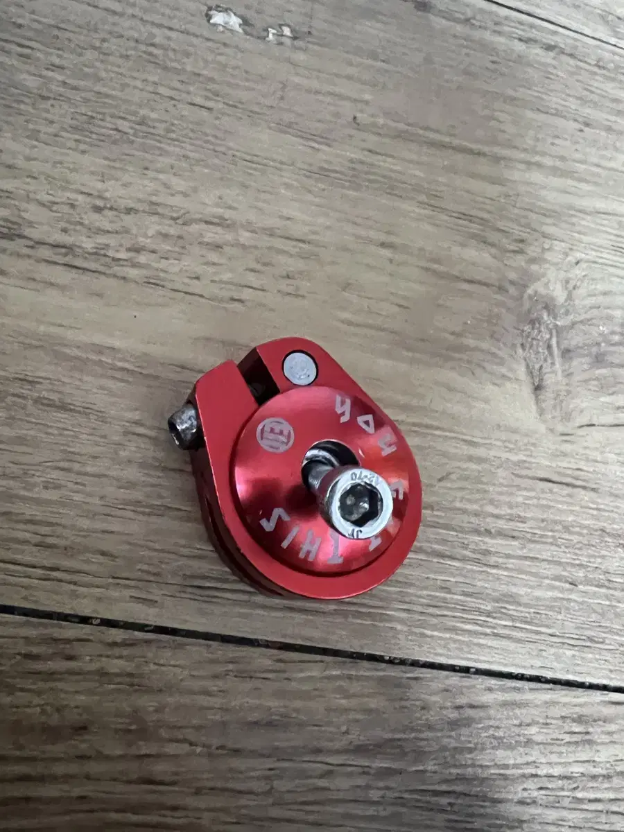 Red seat clamp top cap for sale