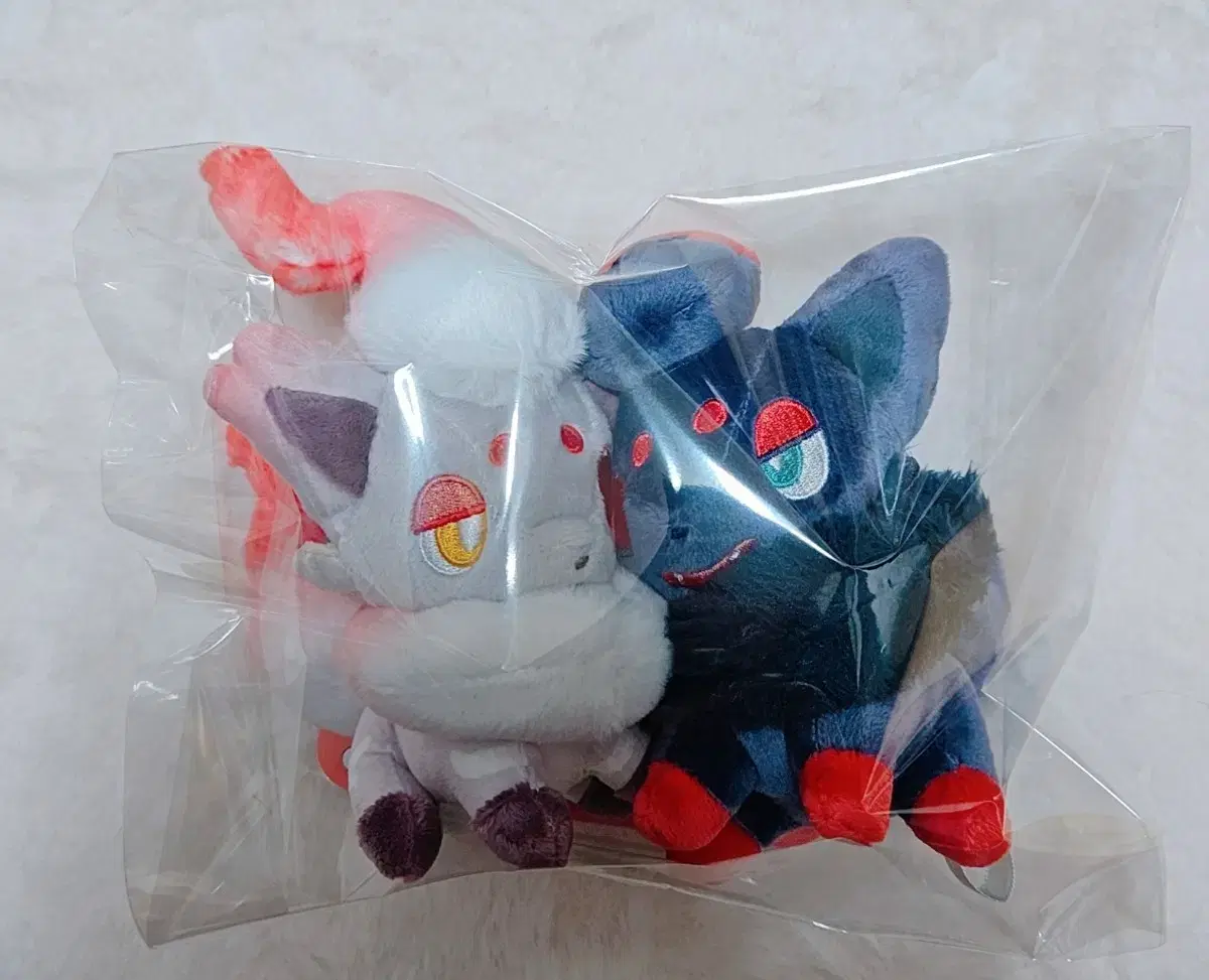 Pokémon Nita-monodooshi Zoroa Magnet Doll