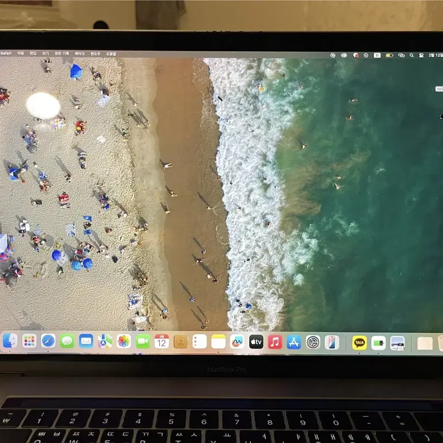 2018 맥북 프로 15인치 512 GB (배터리효율 100)
