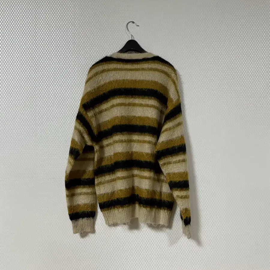 Unused Cardigan 언유즈드 가디건