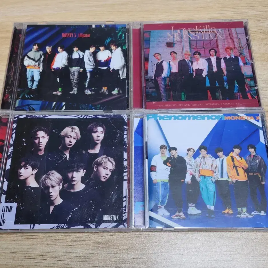 몬스타엑스 해외 CD 판매