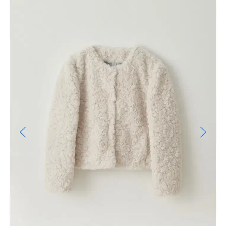 T/T Nua fur jacket (ivory)