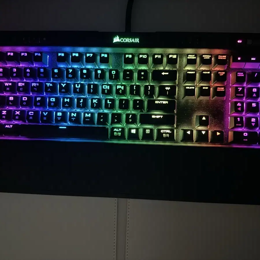 커세어 CORSAIR K70 RGB MK2 저소음 적축 키보드