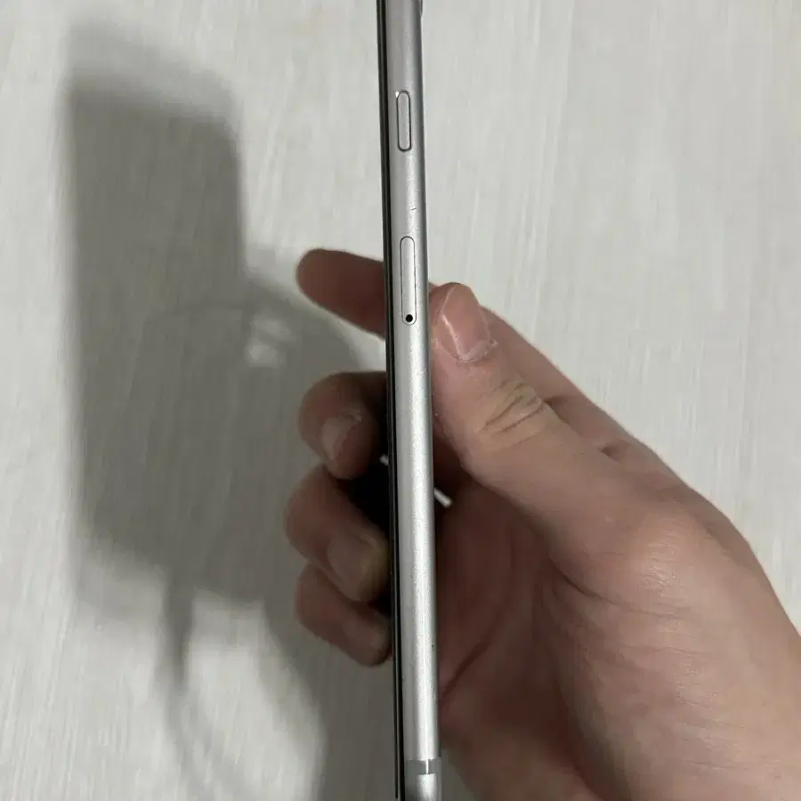 아이폰6 plus 64gb (생활기스O)