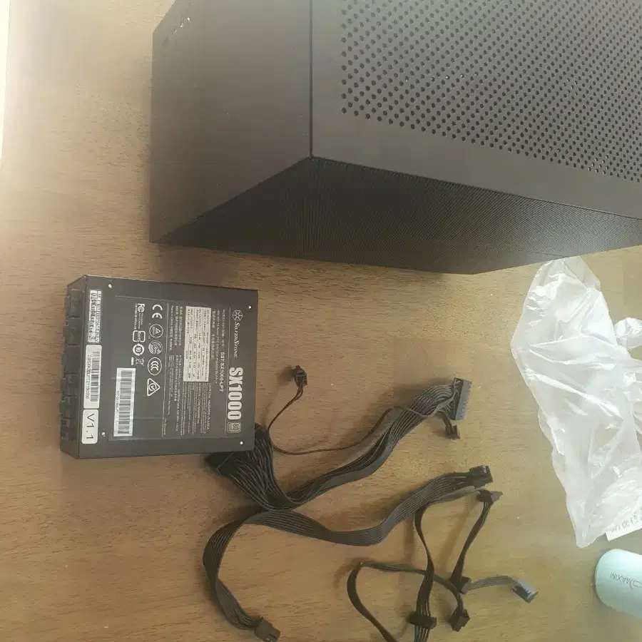 리안리 itx 케이스 q58 실버스톤 sx1000 파워 삼성980 ssd