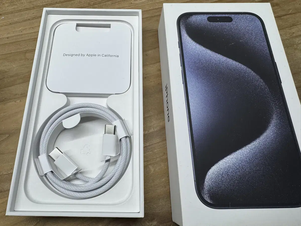 iPhone 15 Pro box + genuine cable + AirPods Pro 2 box