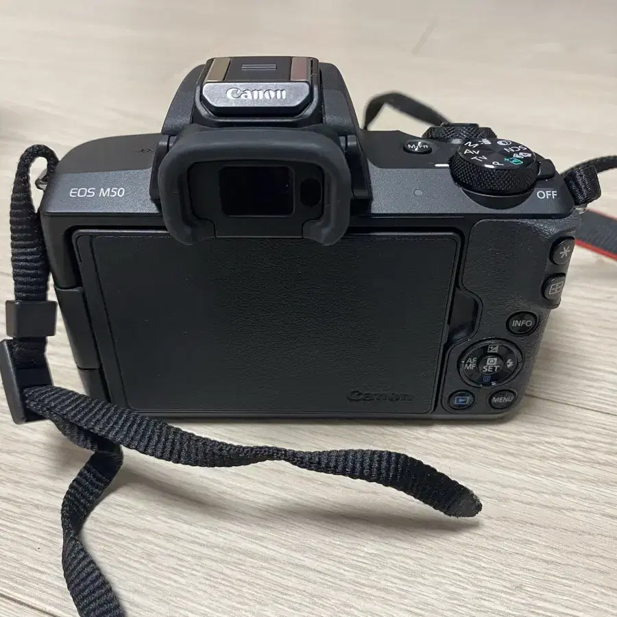 캐논 EOS m50