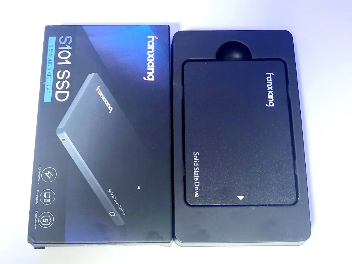 윈도우11프로 설치된 SSD256GB/MS오피스/한컴2022