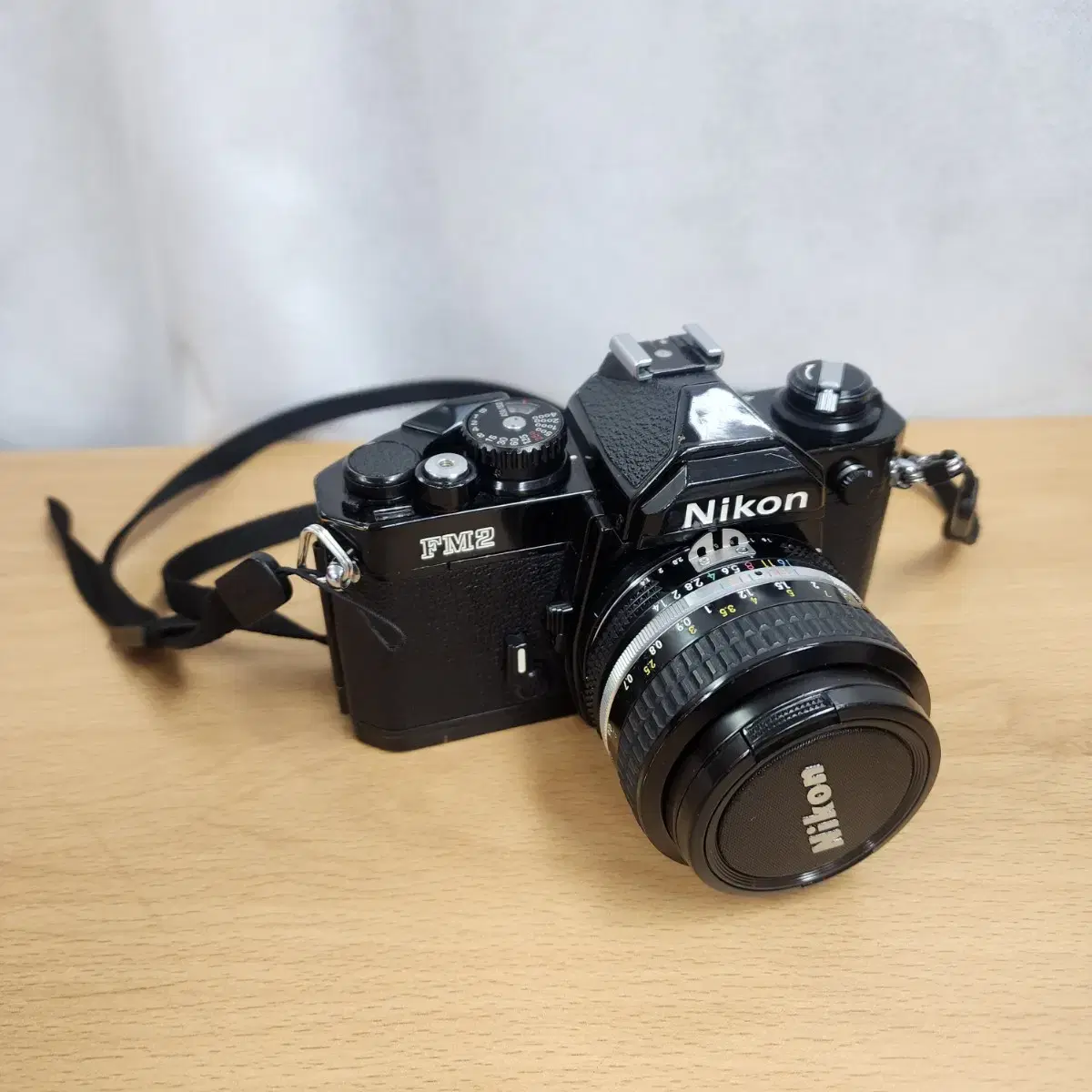 니콘 FM2 카메라 + Nikkor 50mm 렌즈/박보검 카메라