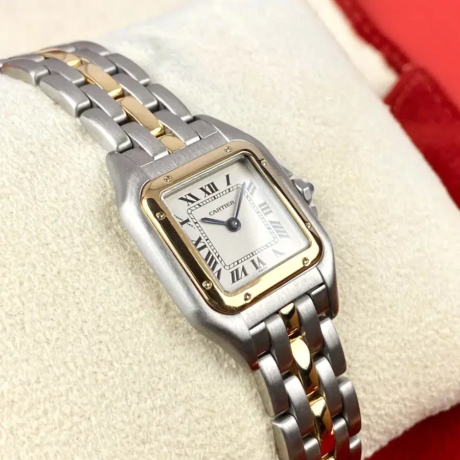 CARTIER lady panthere watch SM