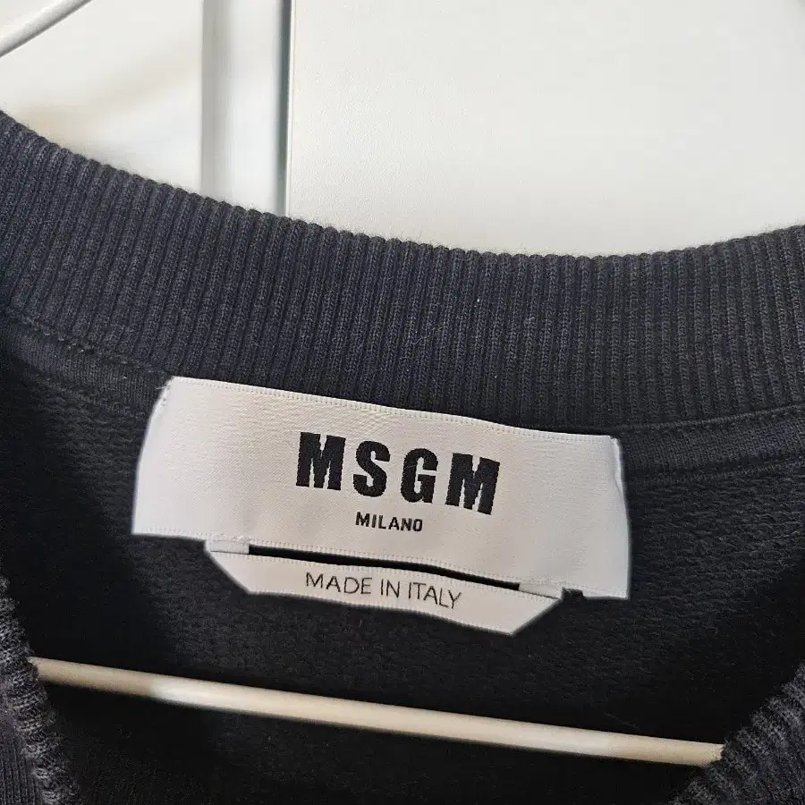 MSGM 맨투맨(남녀공용.국내라벨)