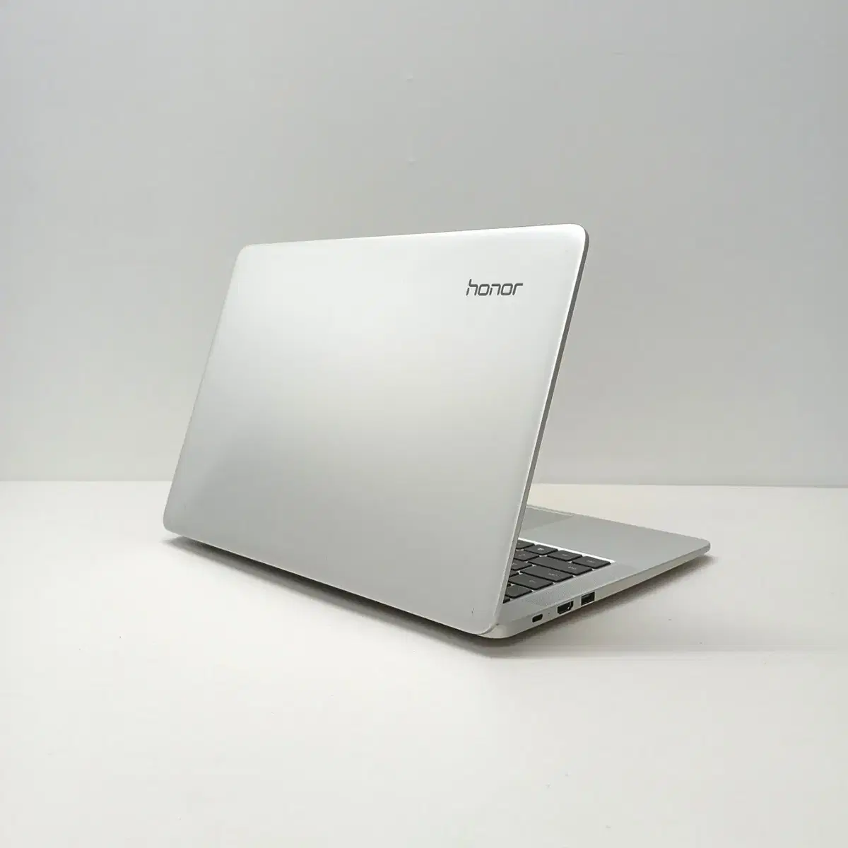 HUAWEI Honor MagicBook 14 AMD Ryzen 5 터치