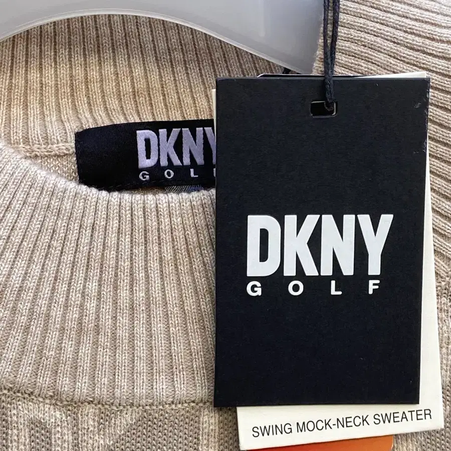 [여성상의] DKNY 니트