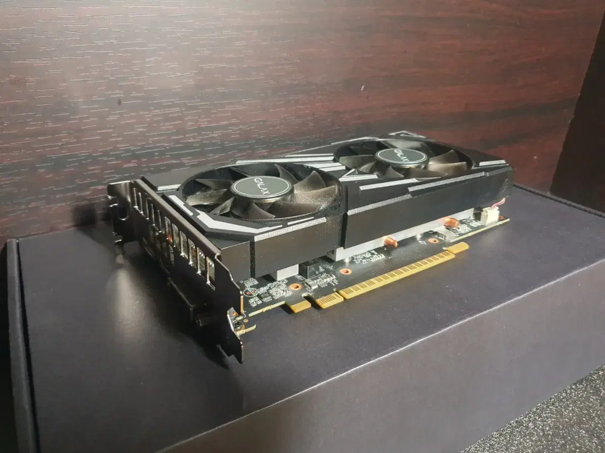 갤럭시 지포스 GTX1650 SUPER EX BLACK OC D6 4GB