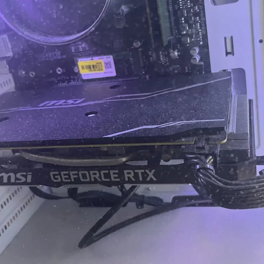 Msi RTX2060 그래픽 카드 판매합니다