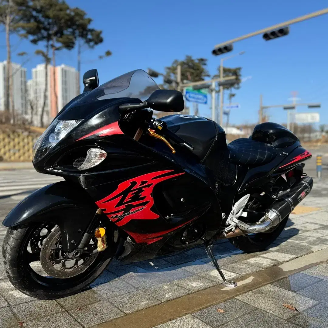 남양주 모토갤러리 스즈키 gsx1300r 2015년식 판매 합니다.