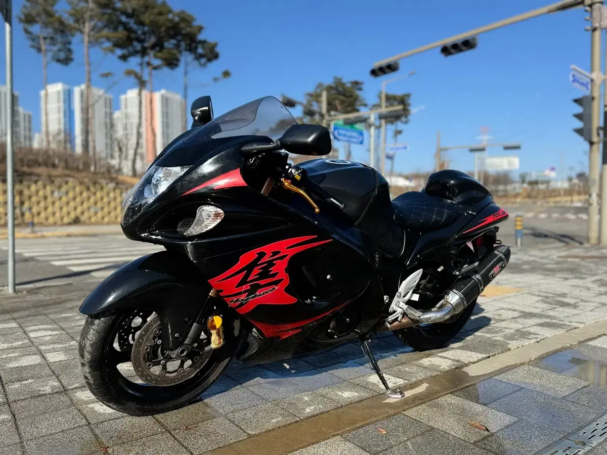 남양주 모토갤러리 스즈키 gsx1300r 2015년식 판매 합니다.