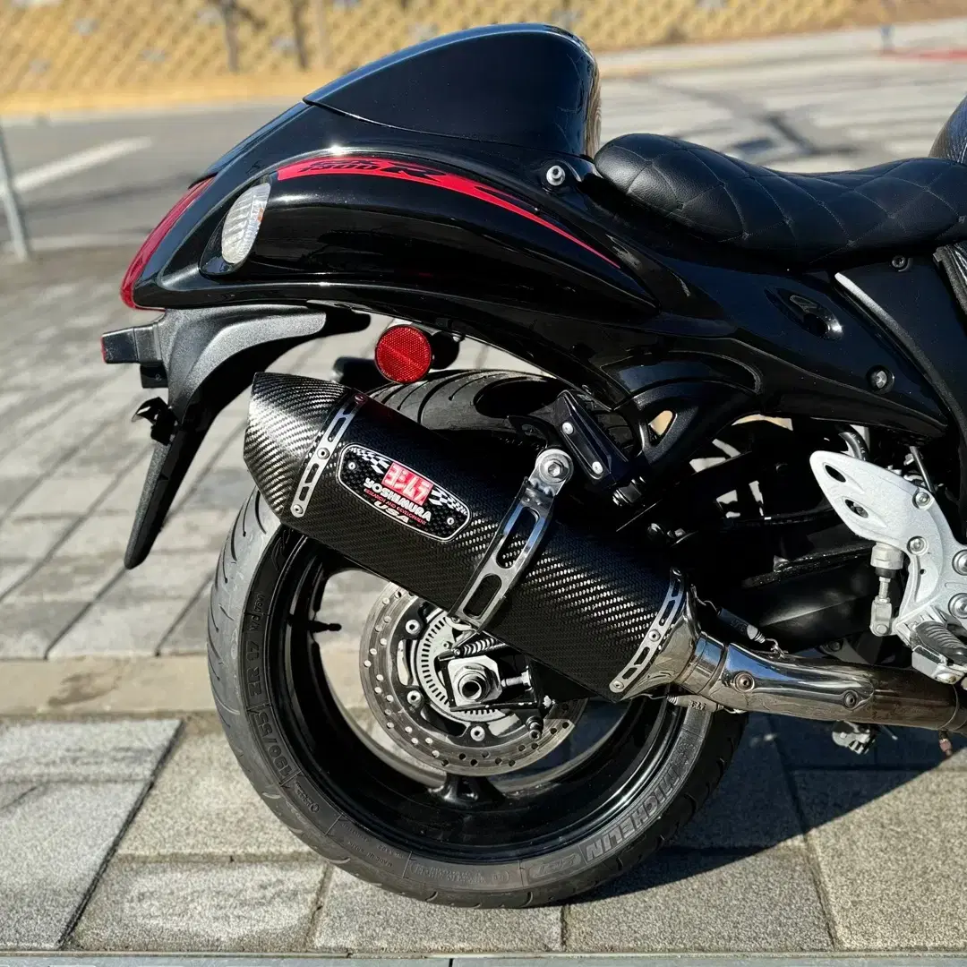 남양주 모토갤러리 스즈키 gsx1300r 2015년식 판매 합니다.