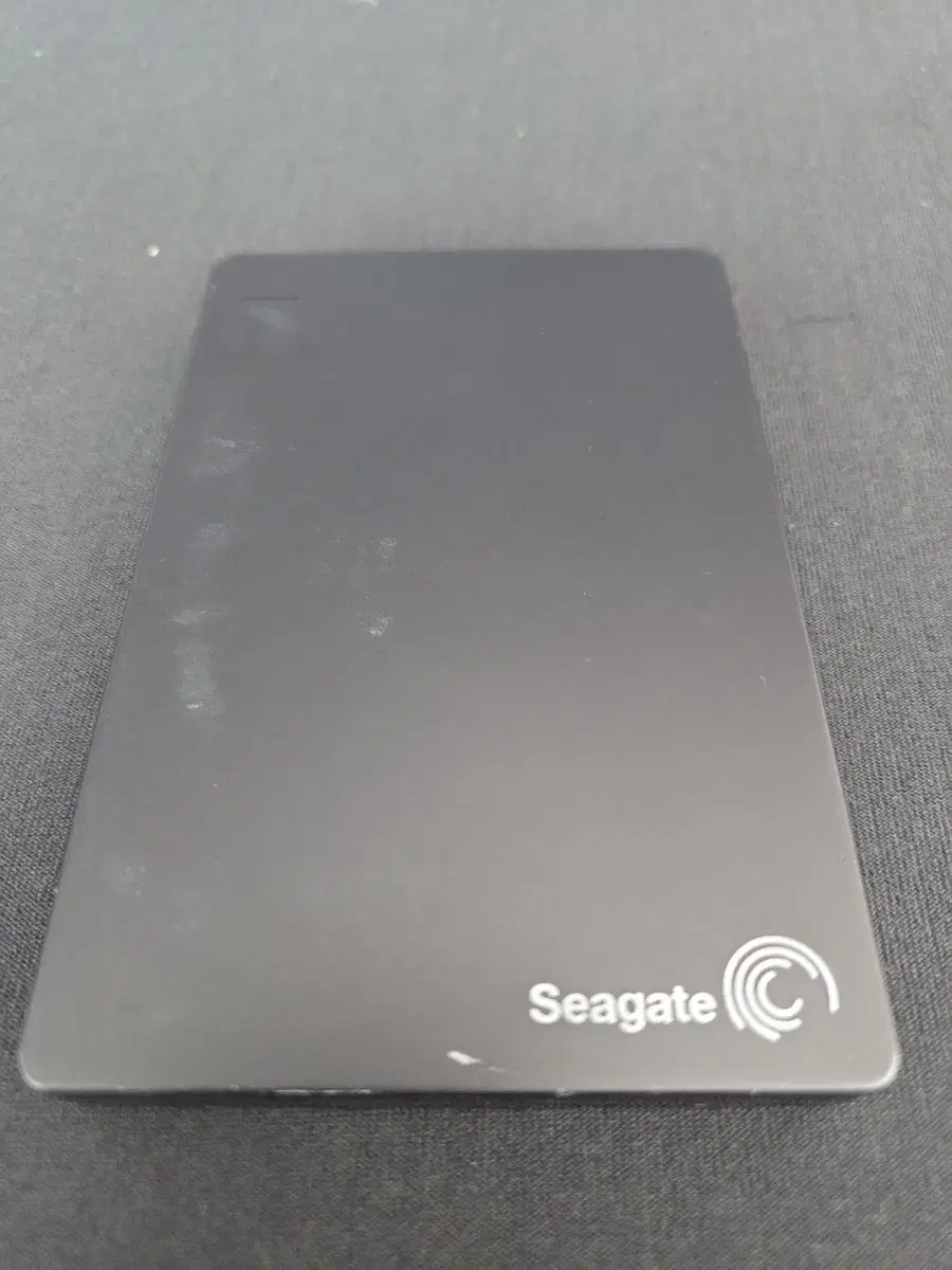 Seagate (Backup Plus) 1TB external hard drive