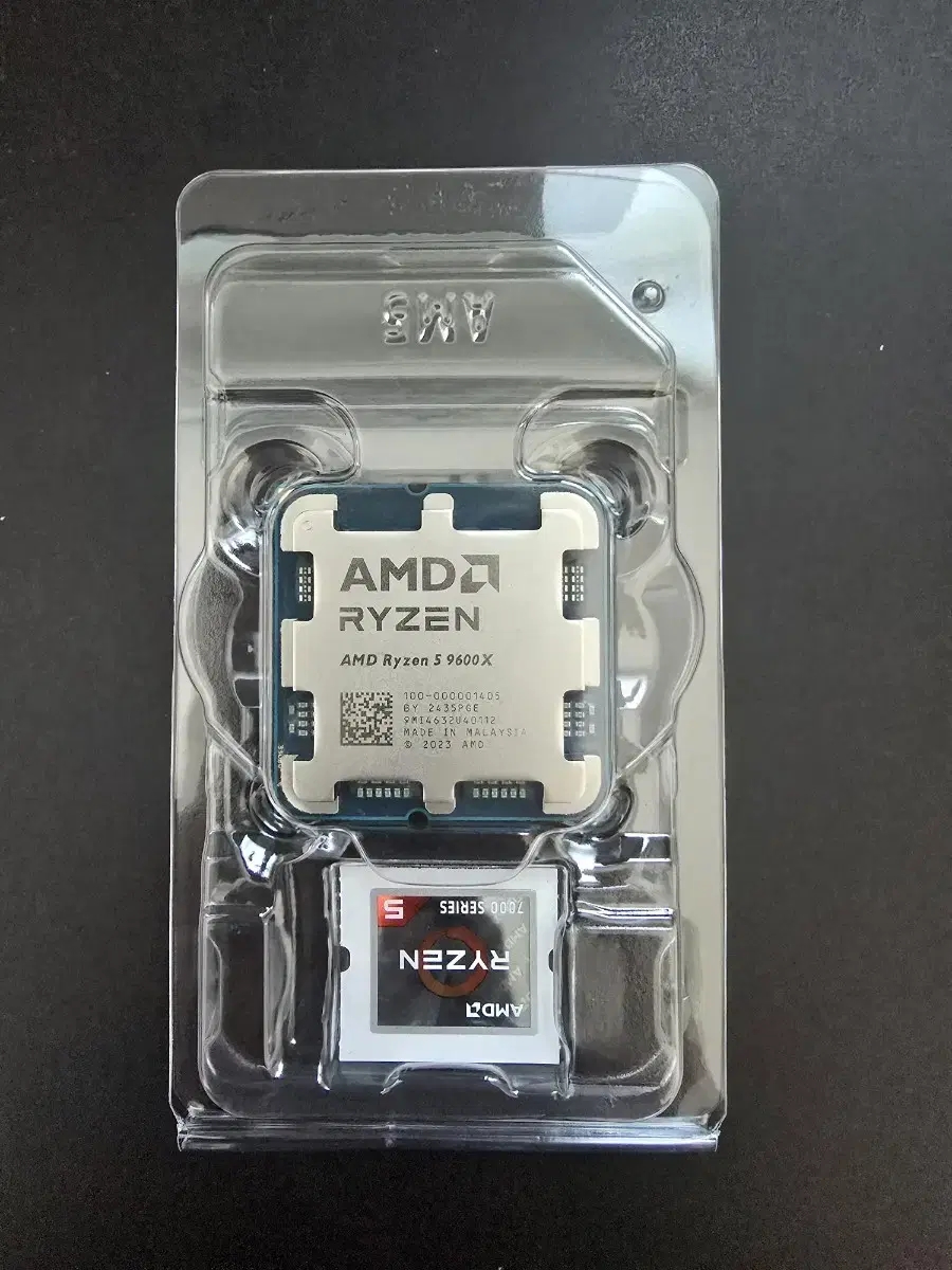 AMD 라이젠 CPU 9600X 팝니다.