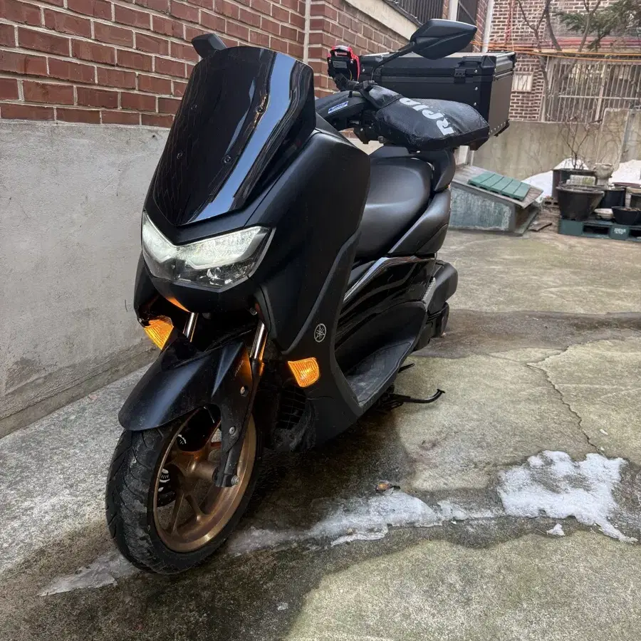 Nmax 125 24년식