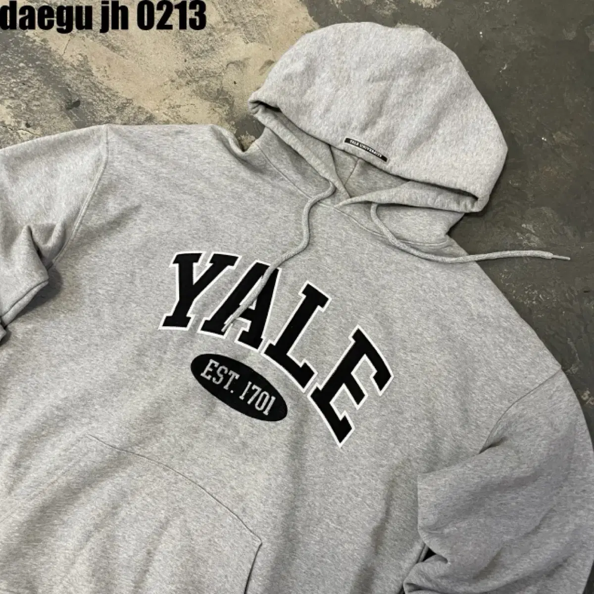 Yale 후드티 105