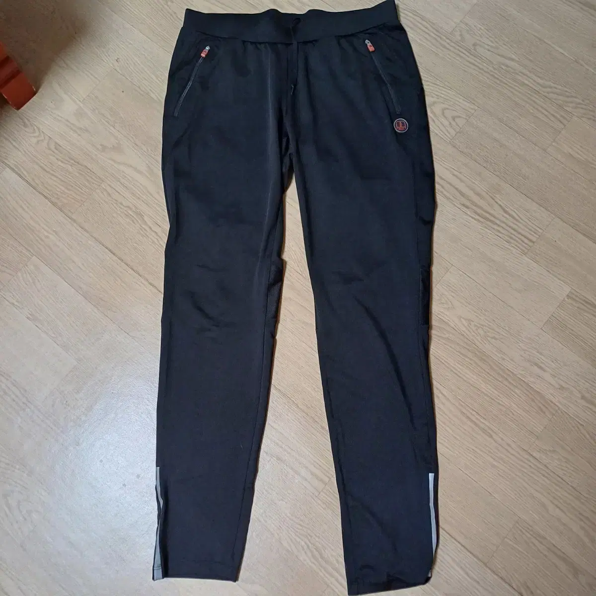 boots training pants