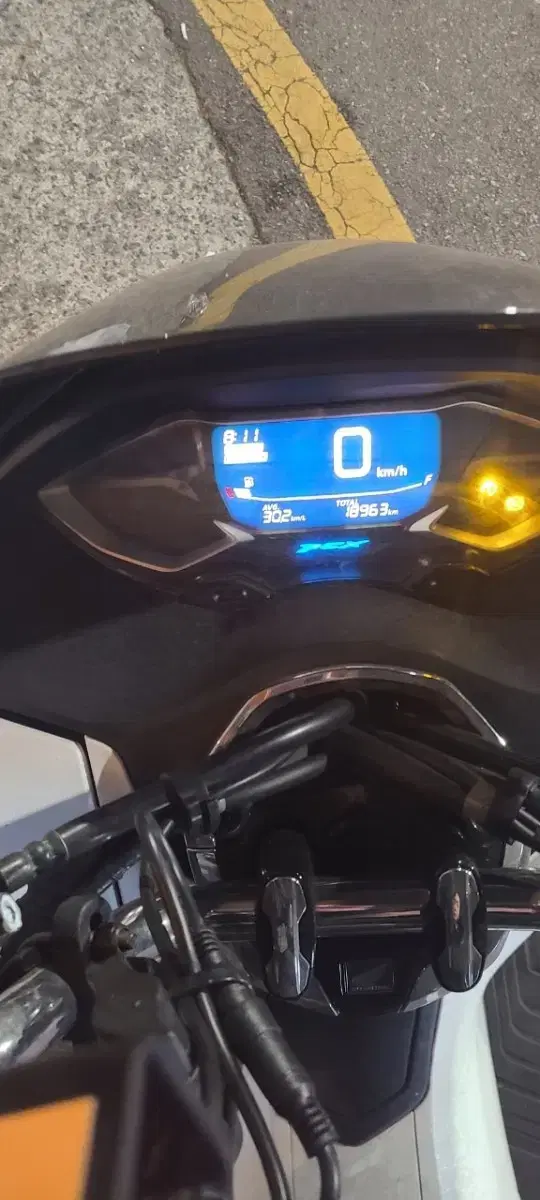 PCX24년식