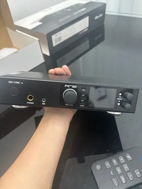 알엠이 RME ADI-2 DAC 오인페 팝니다