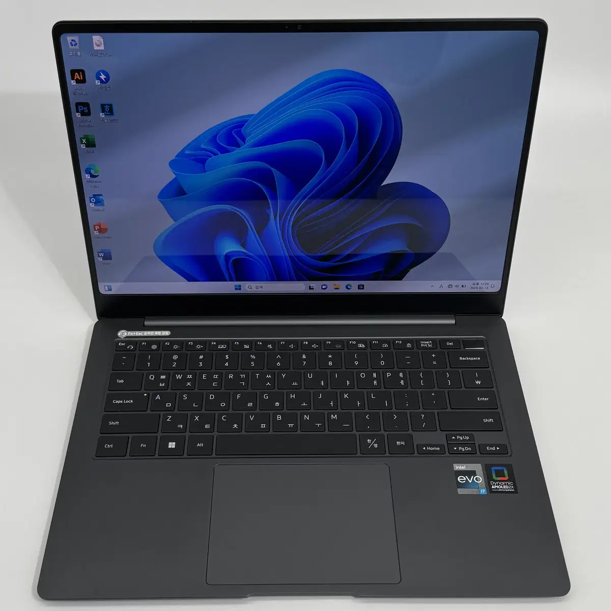 [삼성] 갤럭시북3 프로 NT940XFG i7/16GB/512GB 14"