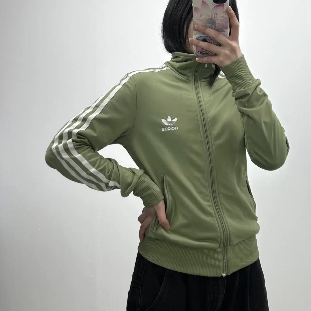 (무료배송) 대장급 Adidas 아디다스 올리브 카키 빅로고 져지