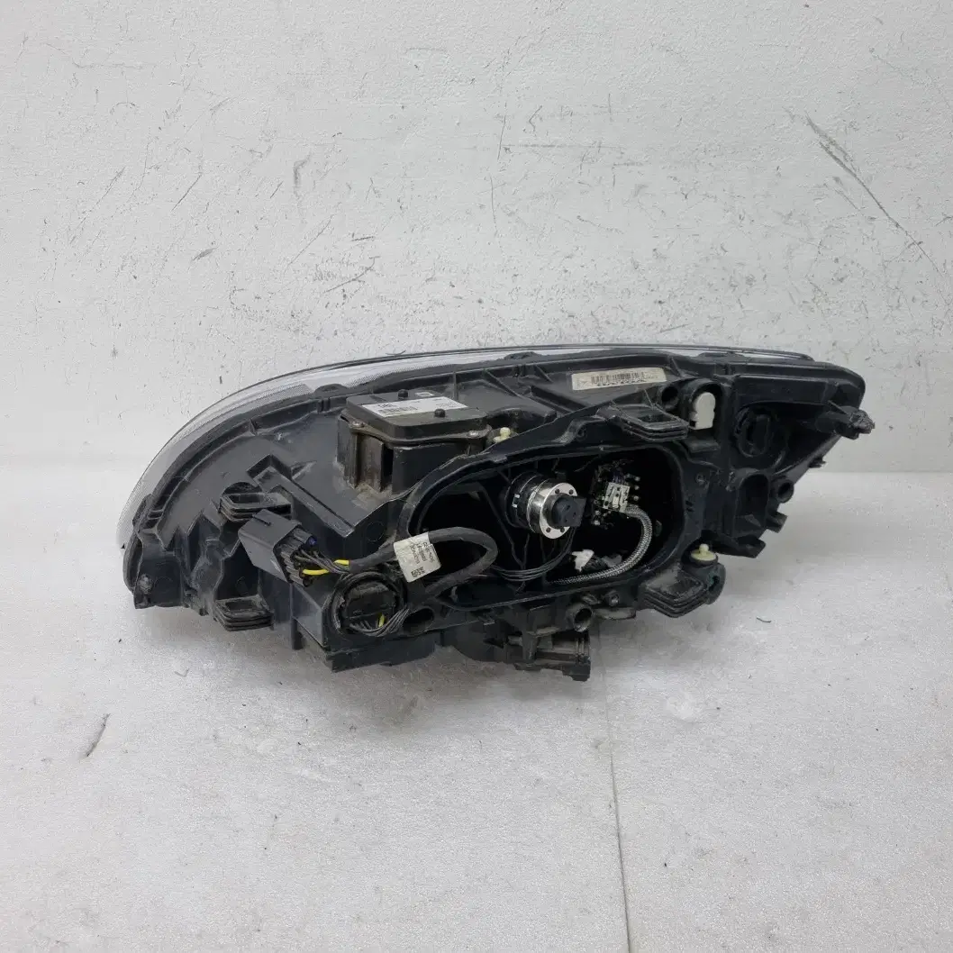 볼보 S60 V60 제논 HID 헤드라이트 전조등 헤드램프 조수석