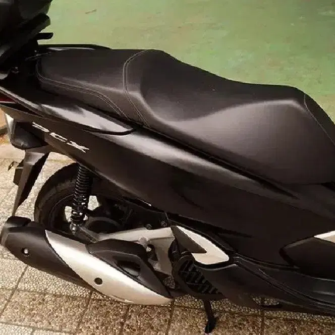 Pcx125더뉴20년식 신차급 컨디션 판매합니다.