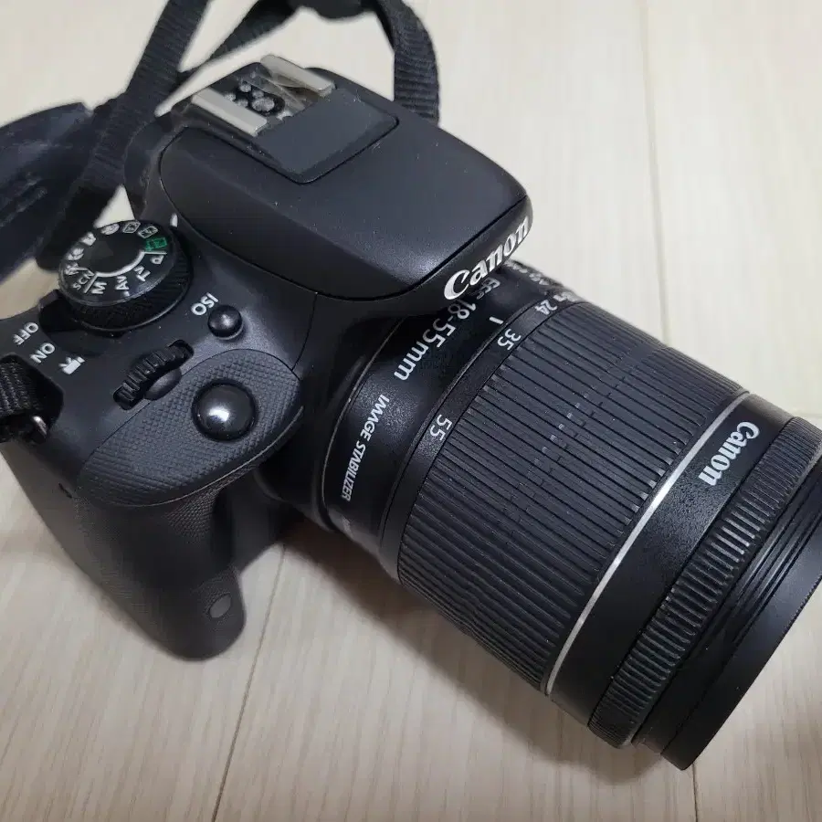 캐논 DSLR 카메라 EOS 100D 와 18-55 STM 렌즈 세트