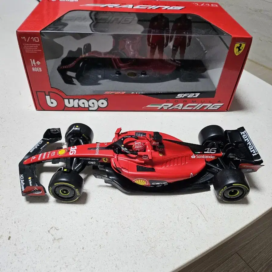 F1 다이캐스트 1/18 페라리 르클레르