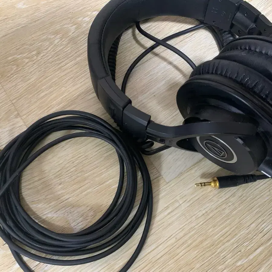 오디오테크니카 ATH-M40X