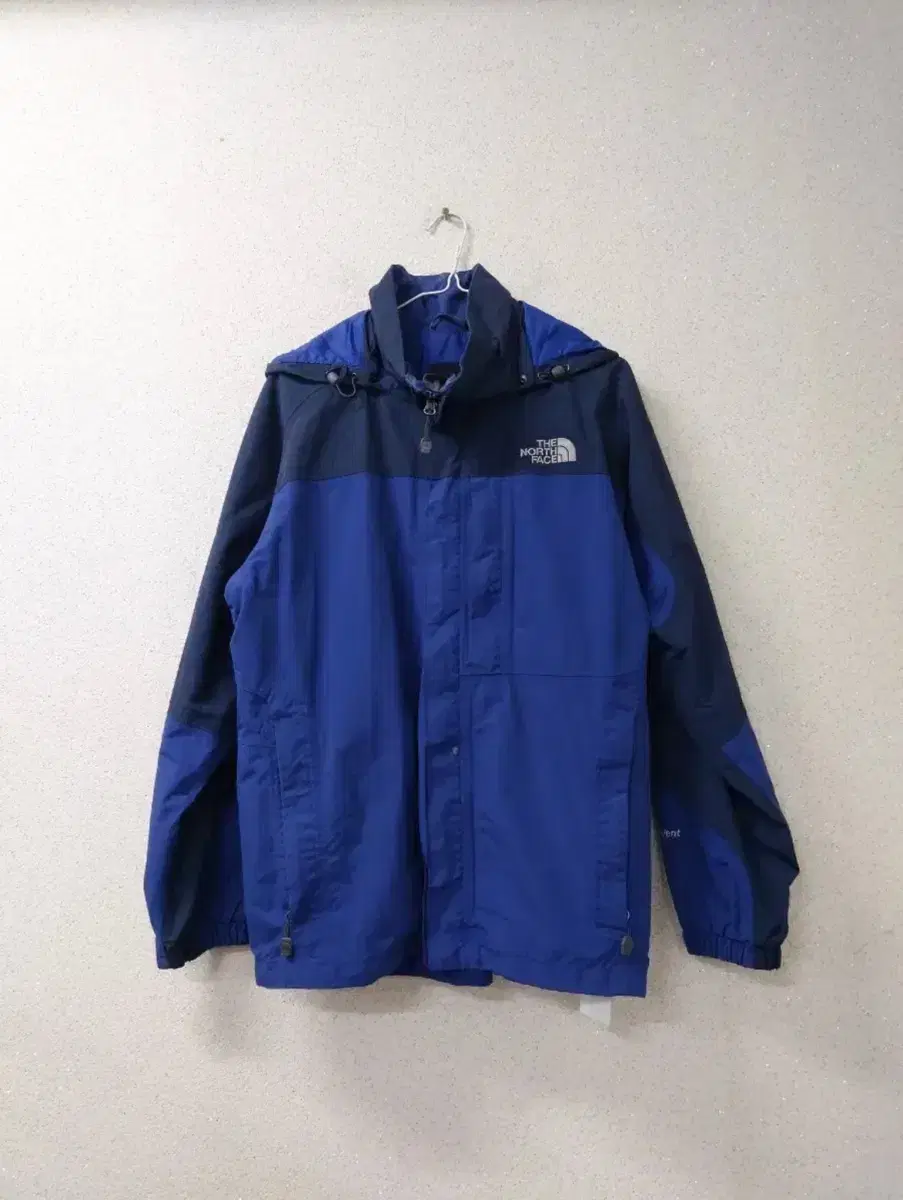 The North Face High Vent Navy Windbreaker 95 M