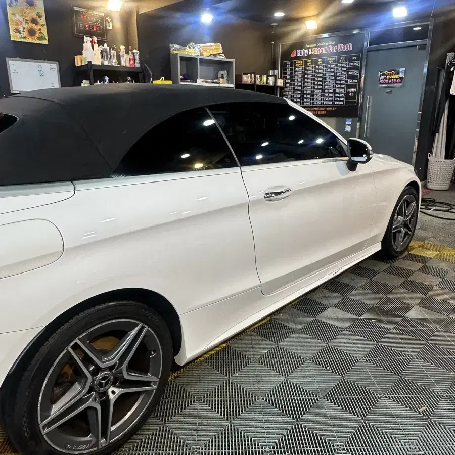 벤츠 C클래스 W205 C200 카브리올레 후기형 AMG Line 팝니다