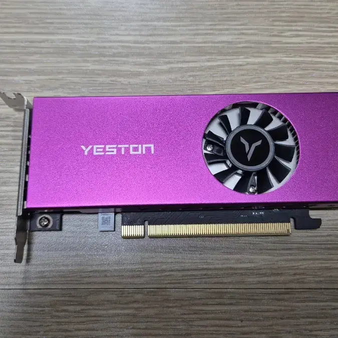 YESTON 지포스 RTX 3050 6GB 판매합니다!