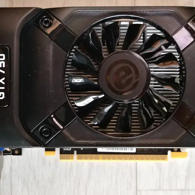 GTX750 1GB 이엠텍 XENON STORM X D5그래픽(택포)