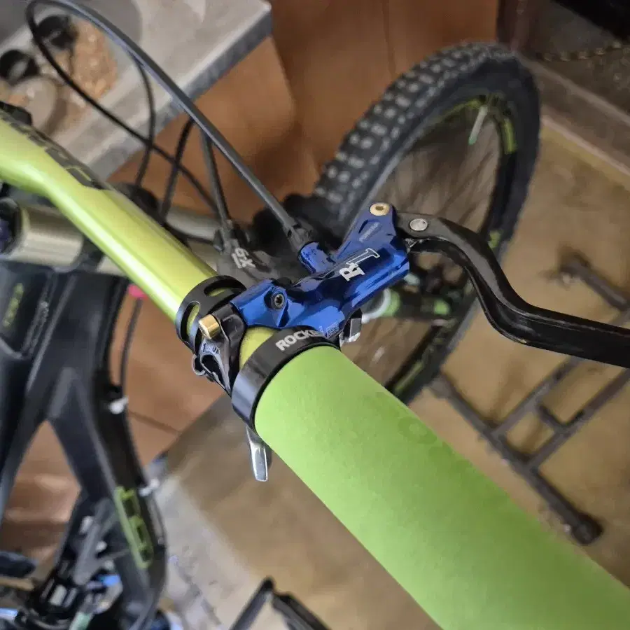 GT Ruckus 2011 다운휠 mtb자전거